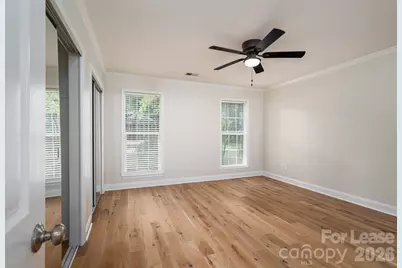 100 Cabell Way, Charlotte, NC 28211 - Photo 8