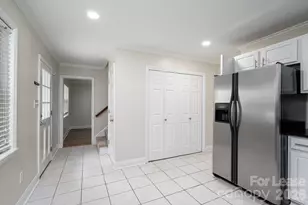 100 Cabell Way, Charlotte, NC 28211 - Photo 12