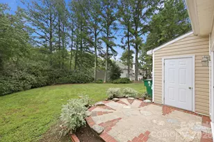 3274 Summercroft Ln, Charlotte, NC 28269 - Photo 34