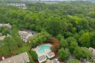 3274 Summercroft Ln, Charlotte, NC 28269 - Photo 40