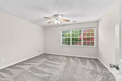 3274 Summercroft Lane, Charlotte, NC 28269 - Photo 16