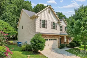 8402 Bampton Dr, Concord, NC 28027 - Photo 2
