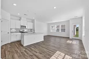 8121 McGarry Trail, Charlotte, NC 28214 - Photo 8