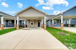 2866 15th Ave Pl SE, Hickory, NC 28602 - Photo 1