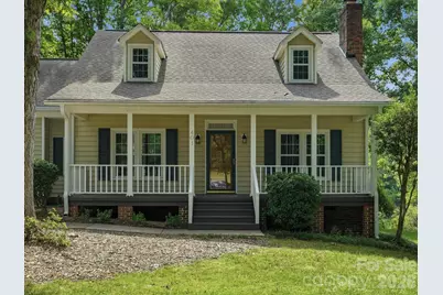 401 Brenwyck Court, Matthews, NC 28105 - Photo 2