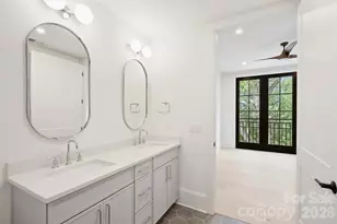 409 Queens Rd, Charlotte, NC 28207 - Photo 32