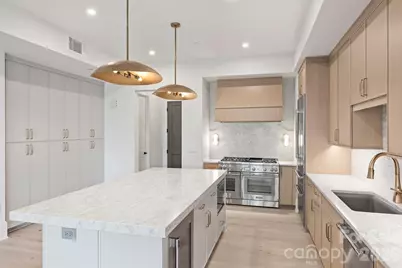 409 Queens Road #301, Charlotte, NC 28207 - Photo 10