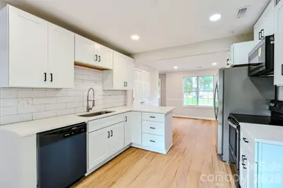 6020 Running Deer Road, Charlotte, NC 28214 - Photo 4