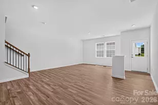 9427 Old Dowd Rd, Charlotte, NC 28214 - Photo 6