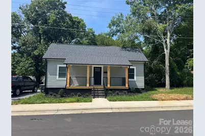 331 E Lowrance Avenue, Mooresville, NC 28115 - Photo 2
