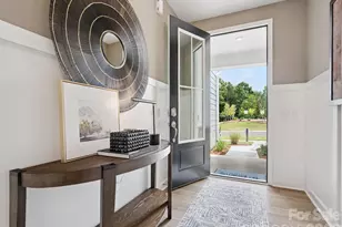 709 Bowery Pl, Cramerton, NC 28032 - Photo 2