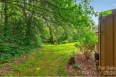 1630 12th Street NE, Hickory, NC 28601 - Photo 20