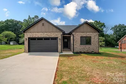 2648 Prince Drive, Lincolnton, NC 28092 - Photo 2