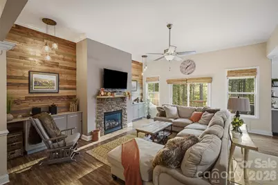 2079 Dockside Place, Connelly Springs, NC 28612 - Photo 12