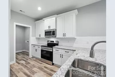 1518 29th Street SE, Hickory, NC 28602 - Photo 10