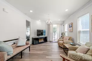 8026 Saluda Dr, Charlotte, NC 28269 - Photo 24