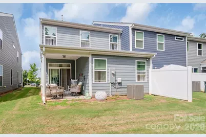 8026 Saluda Drive, Charlotte, NC 28269 - Photo 12