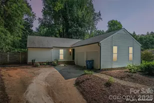 3554 Jared Ct, Matthews, NC 28105 - Photo 4