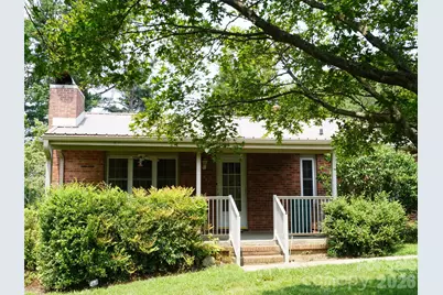887 Upward Road, Flat Rock, NC 28731 - Photo 4