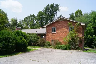 887 Upward Rd, Flat Rock, NC 28731 - Photo 1