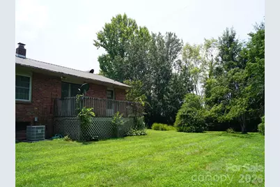 887 Upward Road, Flat Rock, NC 28731 - Photo 14