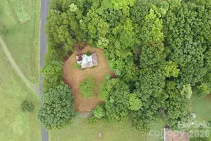 154 Beagle Ln, Statesville, NC 28625 - Photo 4