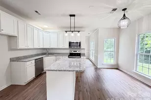3621 Straussburg Woods Ln, Matthews, NC 28105 - Photo 2