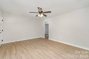 6557 Cove Creek Dr, Charlotte, NC 28215 - Photo 6