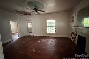 238 Garfield St, Statesville, NC 28677 - Photo 6