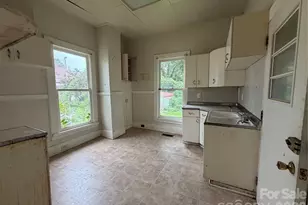 238 Garfield St, Statesville, NC 28677 - Photo 4