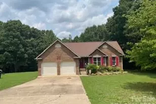 125 S Toney St, Shelby, NC 28152 - Photo 2