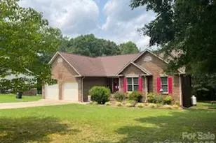 125 S Toney St, Shelby, NC 28152 - Photo 1