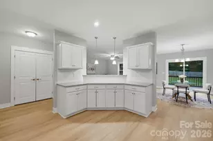 4888 Slanting Bridge Rd, Sherrills Ford, NC 28673 - Photo 10