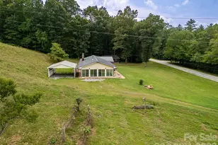 821 Tanasee Gap Rd, Balsam Grove, NC 28708 - Photo 24