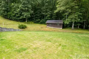 821 Tanasee Gap Rd, Balsam Grove, NC 28708 - Photo 20