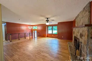 328 Wooded Vly Ln, Burnsville, NC 28714 - Photo 12