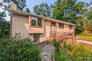 328 Wooded Vly Ln, Burnsville, NC 28714 - Photo 2