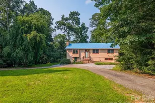 328 Wooded Vly Ln, Burnsville, NC 28714 - Photo 4