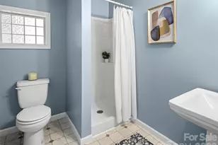 49 East St, Asheville, NC 28803 - Photo 16