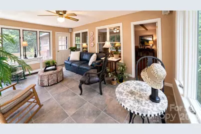 417 Stonecroft Drive SE, Lenoir, NC 28645 - Photo 8
