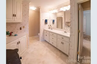 417 Stonecroft Drive SE, Lenoir, NC 28645 - Photo 20