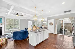 9 Winn St, Greenville, SC 29601 - Photo 12