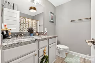 9 Winn St, Greenville, SC 29601 - Photo 30