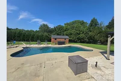 5914 Hanna Court, Charlotte, NC 28212 - Photo 1