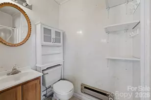 2111 24th St NE, Hickory, NC 28601 - Photo 26