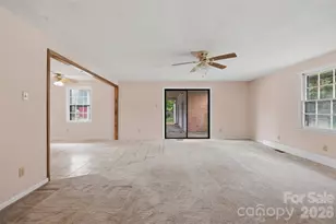 2111 24th St NE, Hickory, NC 28601 - Photo 22