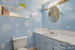 2111 24th St NE, Hickory, NC 28601 - Photo 20