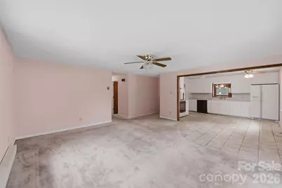 2111 24th Street NE, Hickory, NC 28601 - Photo 24