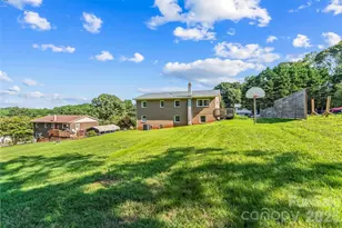 4405 Landing Ct, Hickory, NC 28602 - Photo 26