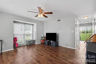 979 Surry Ln, Gastonia, NC 28054 - Photo 6